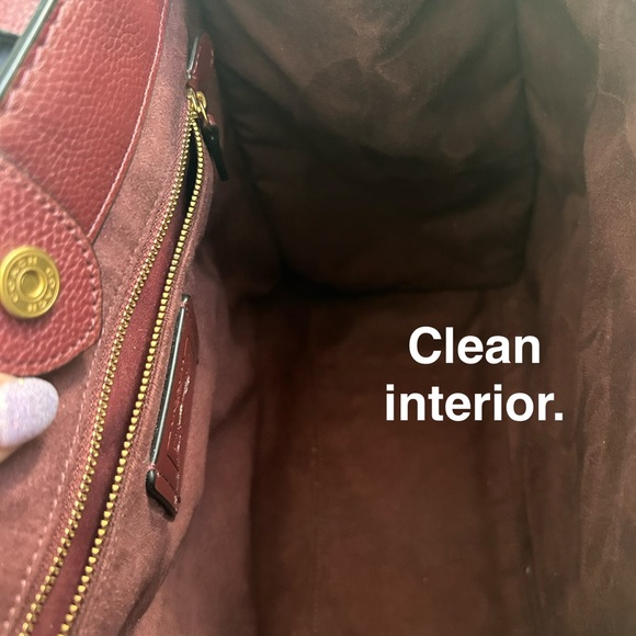 Coach Field Tote 30 Signature Jacquard with varsity stripes. - Picture 8 of 11